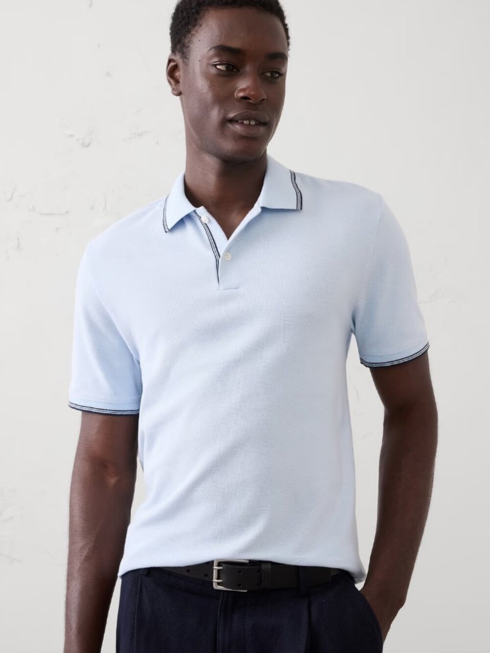 Banana Republic Standard-Fit Textured Tipped Polo, Medium, EUC